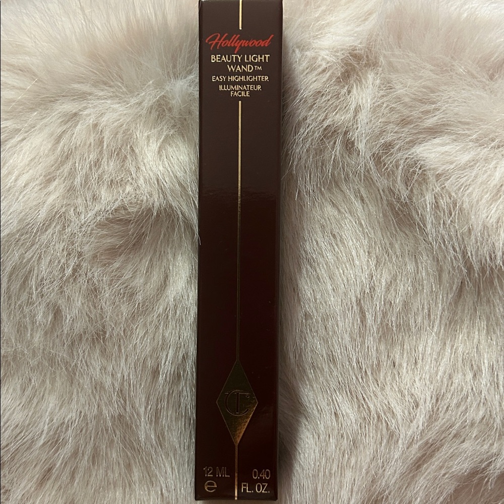 Charlotte Tilbury Hollywood Beauty Light Wand NIB $42 retail-“Spotlight”